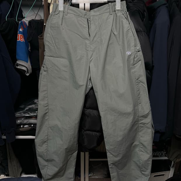 산산기어 사이드 스냅 팬츠 카키