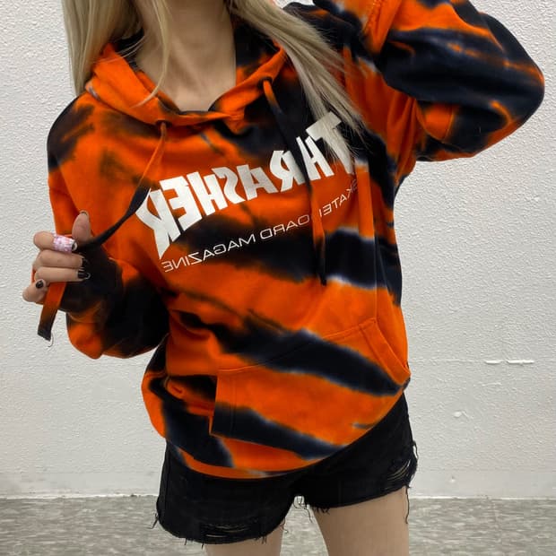 트레셔 오렌지 타이다이 블랙 후드티