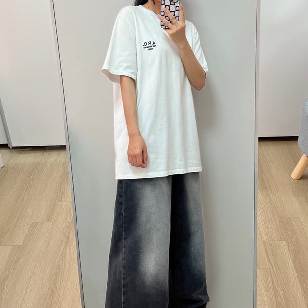 A.P.C. 아페쎄 레이몬드 화이트 반팔 티셔츠 105