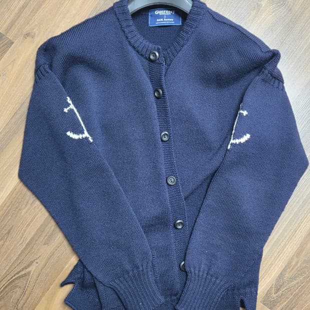 건지울른스 X OAM팩토리 가디건 네이비 46사이즈