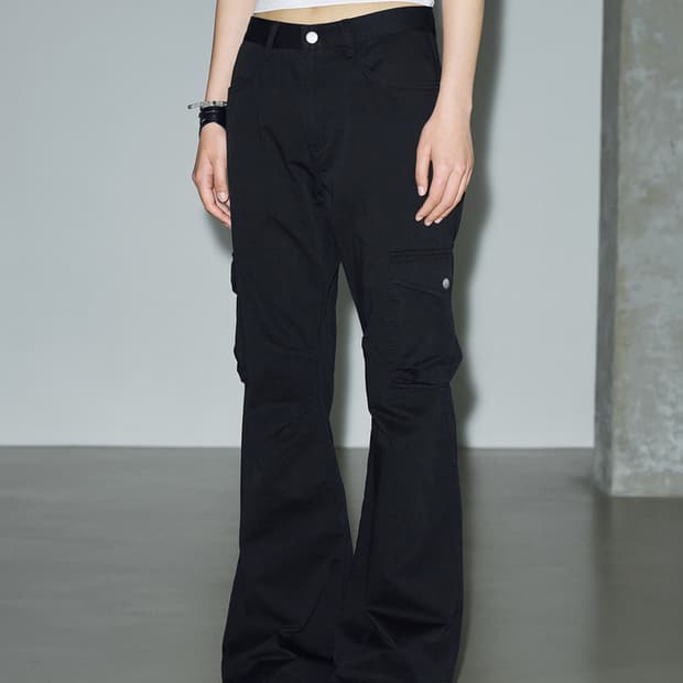 헬레네파리스 피그먼트 부츠컷 카고 팬츠 블랙