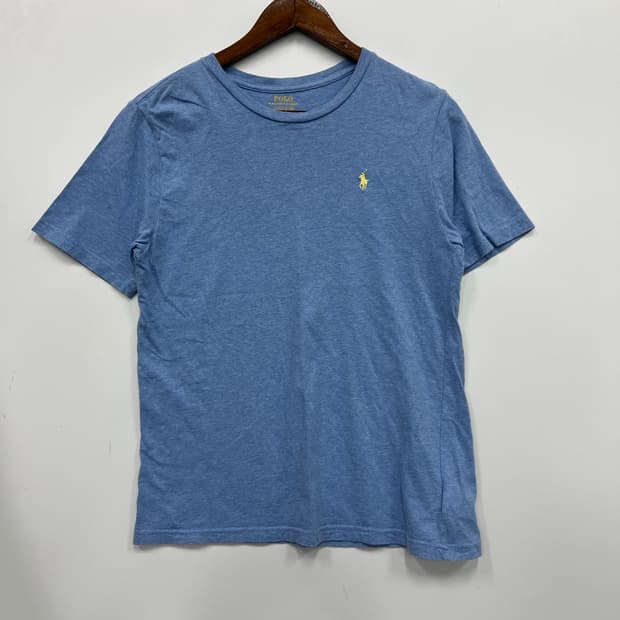 폴로 하늘색 반팔티 