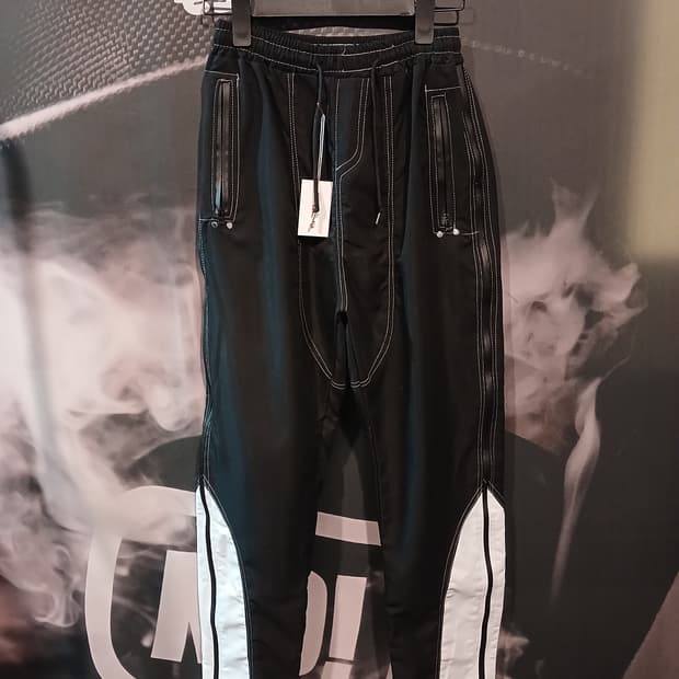 사이드 지퍼 아노락 팬츠