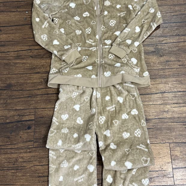 몽땅구름 하트 후리스 잠옷 세트 M~L 새제품