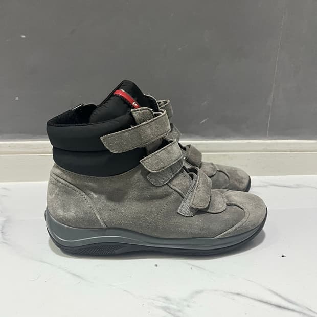 빈티지 프라다 스웨이드 벨크로 스니커즈 220