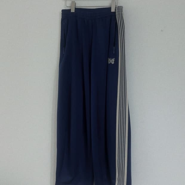 니들스 hd 트랙팬트 로얄블루