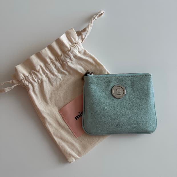 미닛뮤트 브렛 마이크로 미니백 캐비어 블루 (단종색상)