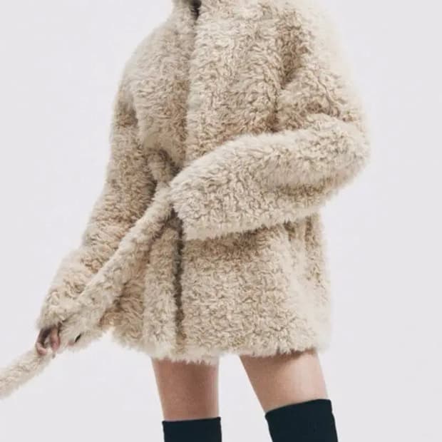 구해요) 포허 퍼자켓 베이지 