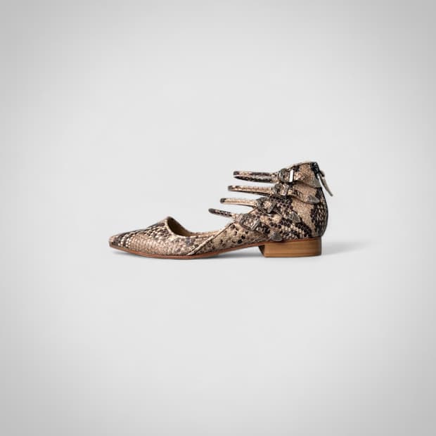 Toga shoes