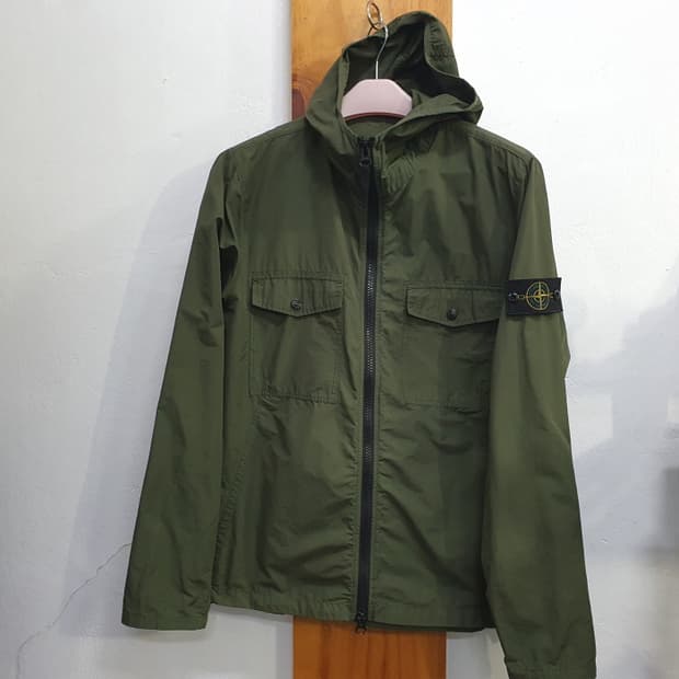 럭셔리 남자 후드바람막이자켓(110)