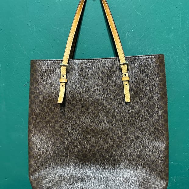 셀린느 마카담 토드백