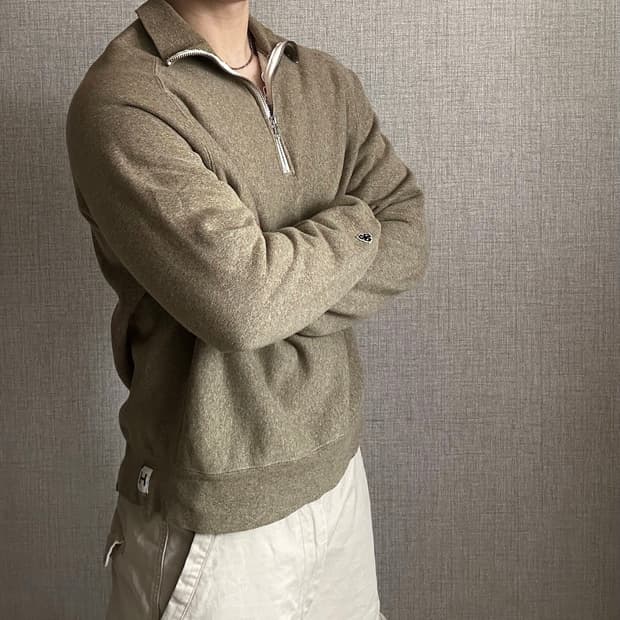 Heritagefloss 헤리티지 플로스 포인트 반집업 니트