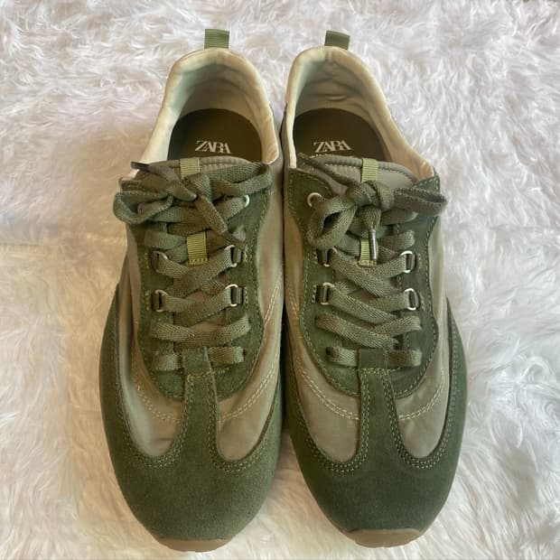 [42]ZARA Green Suede Sneakers