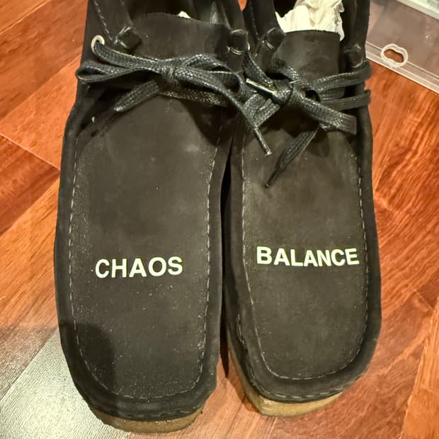 언더커버 클락스 월라비 로퍼