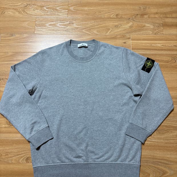 [XXL]스톤아일랜드 맨투맨 24SS