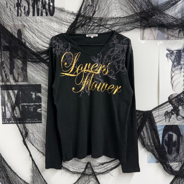 Semantic design lettering longsleeve