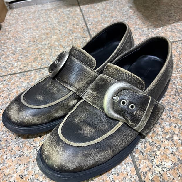 네거티브쓰리 버클로퍼