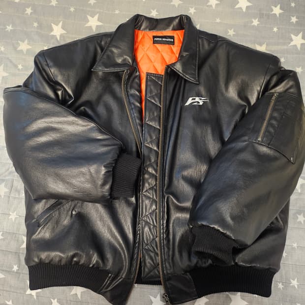 포스 센스티브 블랙 레더 자켓 OS