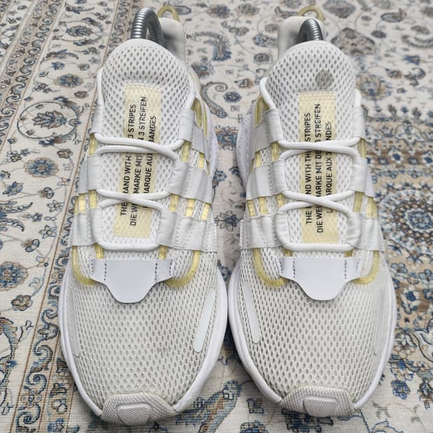 아디다스 렉시콘 트리플 화이트 250mm