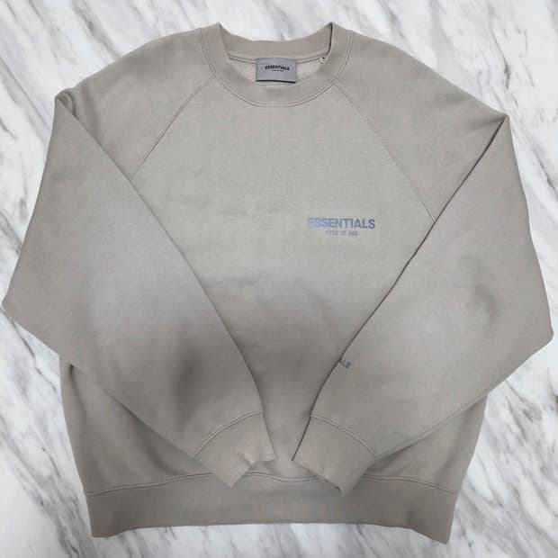 피오갓에센셜 크루넥 스웻셔츠 