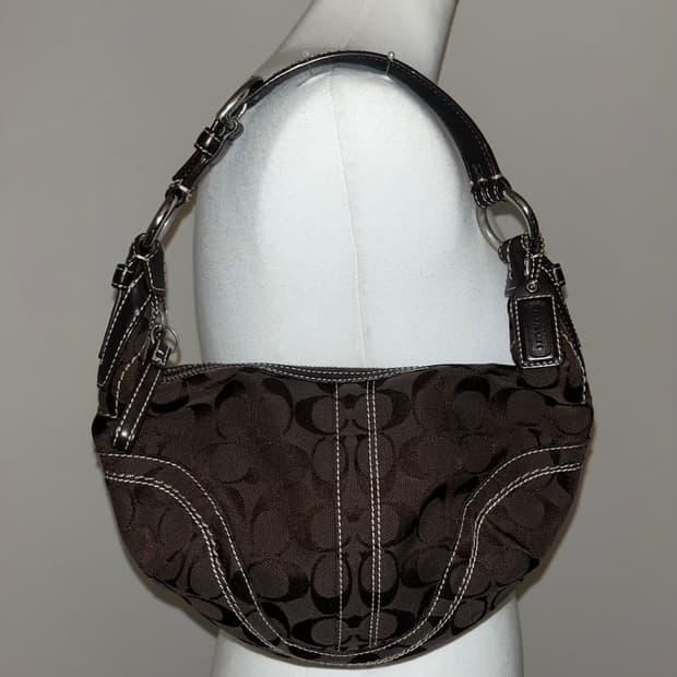 코치 미니숄더백