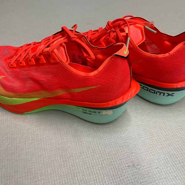 (새상품)나이키 줌 베이퍼플라이 270