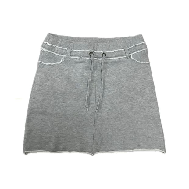 grey training skirt