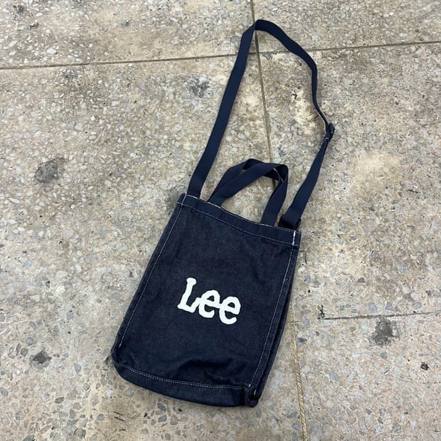 리 이니스프리 데님 크로스백