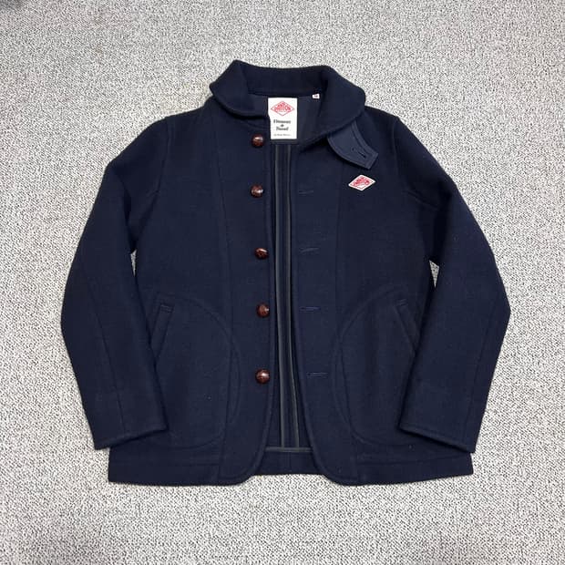 단톤 울 하프코트