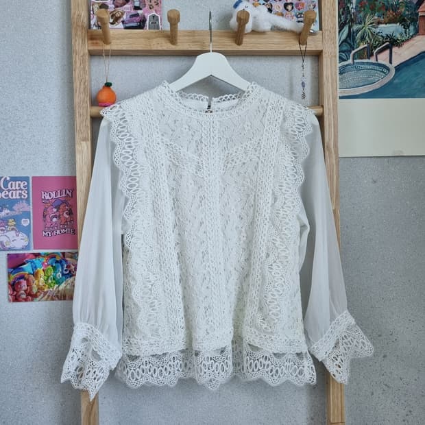 JPN Antique Lace Garden Blouse