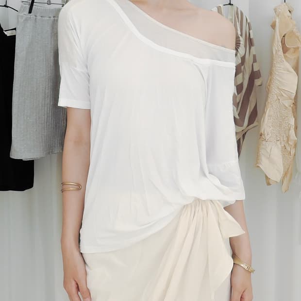 Double-neck Layered Loose-fit Tee