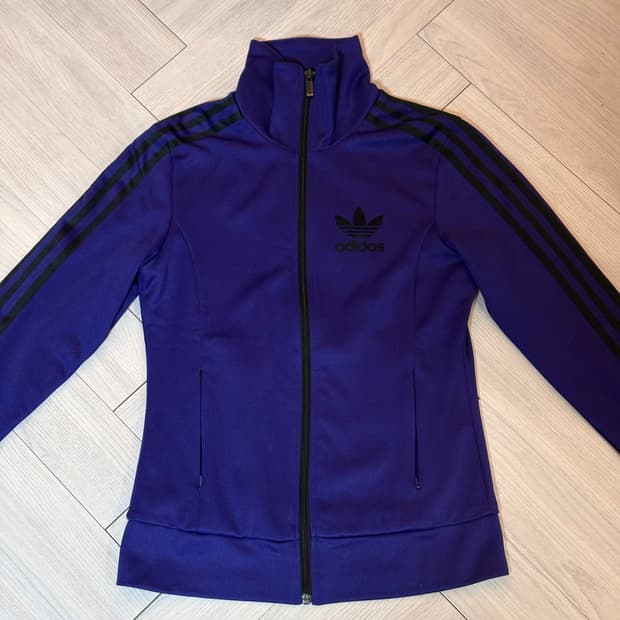 아디다스 보라색 트랙탑