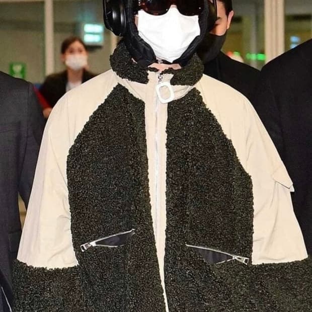 JW 앤더슨 22fw 플리스 뷔