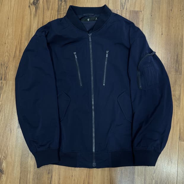 유니클로 질샌더 항공자켓 XL사이즈