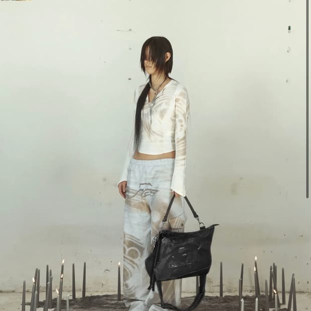 Aesynctx 에이시넥틱스 숄더백