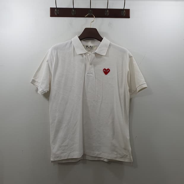 L 꼼데가르송 남성 레드와펜 폴로 데일리 반팔티셔츠