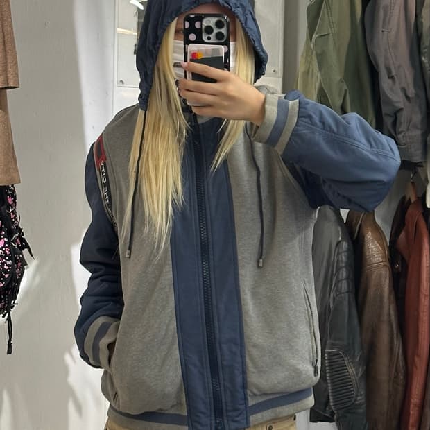 DnG 돌체앤가바나 올드스쿨 빅로고 코튼 믹스 점퍼