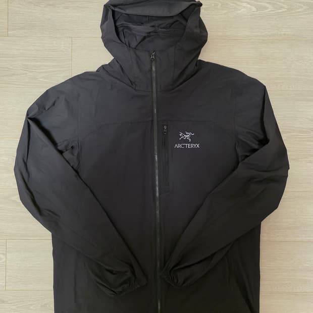 아크테릭스 스쿼미시 후디 Black M/M (FW 22)