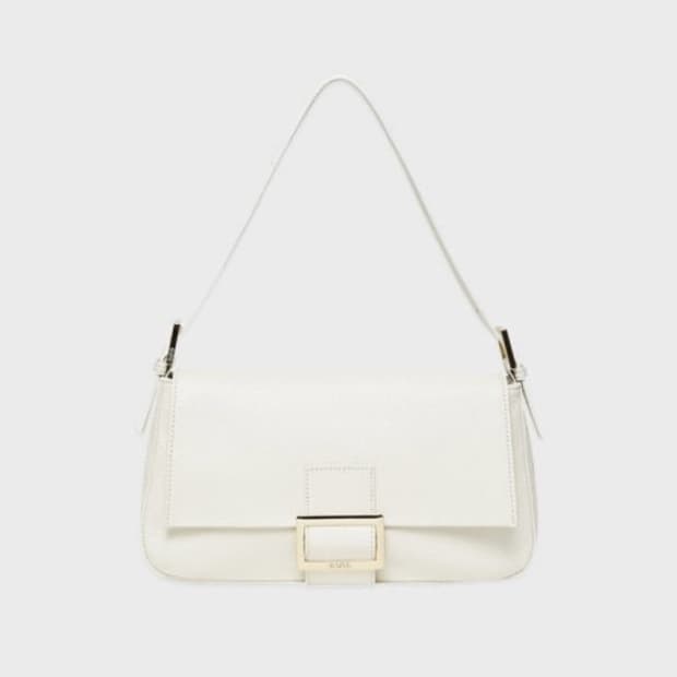 레이브 루크백 화이트