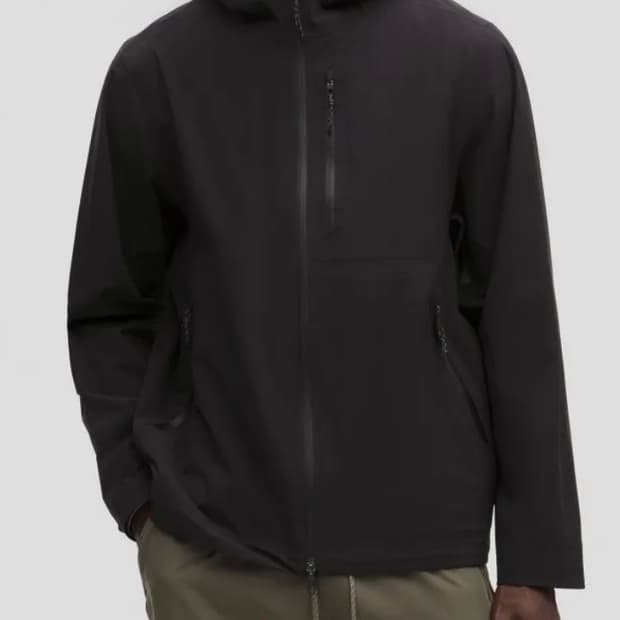 룰루레몬 방수 바람막이 M