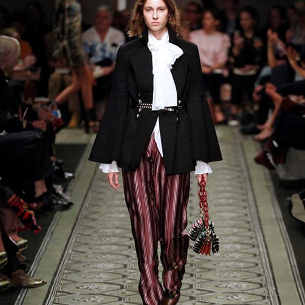 BURBERRY LONDON / AW16 Runway Collection