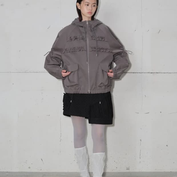 타입서비스 러플 후드 점퍼 리본 여성 자켓 챠콜 판매 합니다 