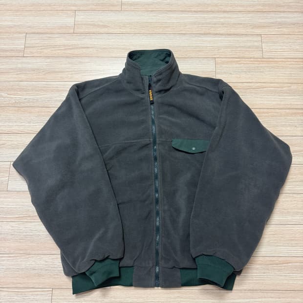 프릭스스토어 리버서블 나일론 플리스 블루종