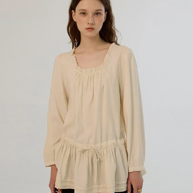 썸웨어버터 adel frill blouse cream