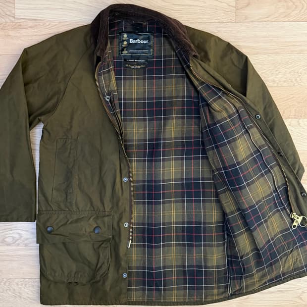 바버 클래식 뷰포트 Classic Beaufort 올리브 C36(91cm