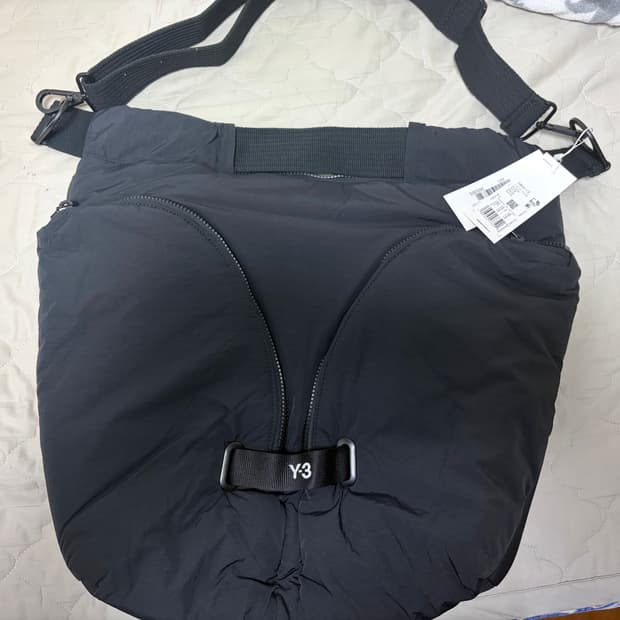 요지야마모토 y3 크로스백
