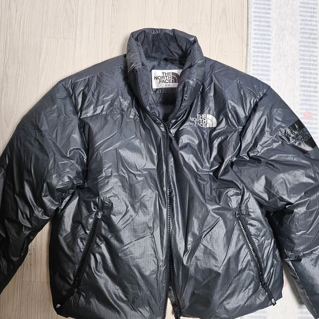 노스페이스 글로시 패딩