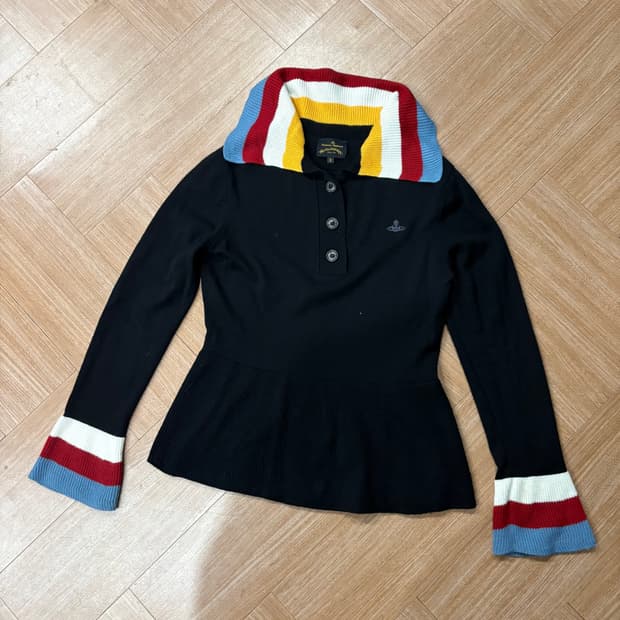 비비안웨스트우드 앵글로매니아 울 니트탑