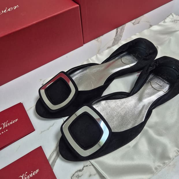 (정품) 로저비비에 스웨이드 플랫슈즈 35