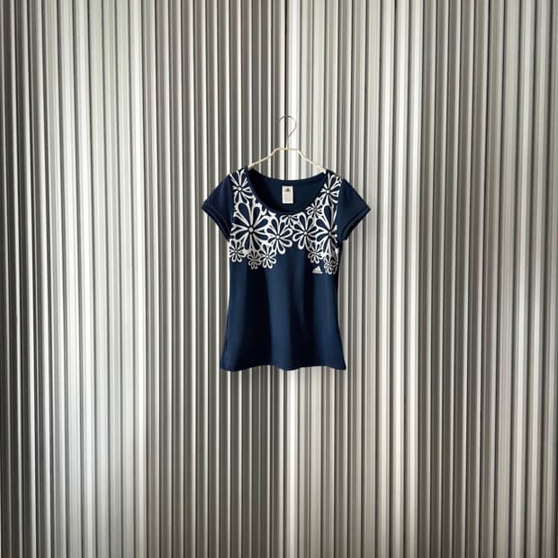 adidas top
